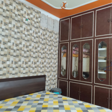 Bedroom in 5 BHK Independent House at Unitech South City, South City – for Sale
