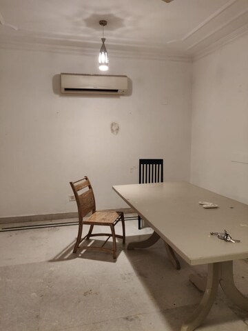 Furnished Amenities in 2 BHK Builder Floor at Greater Kailash I – for Rent