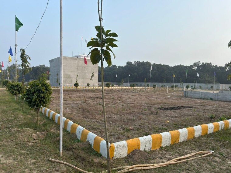 Garden, dubagga  1000 Sq.Ft. Plot In Dubagga Lucknow 9298183