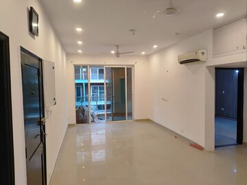 Room in 3 BHK Builder Floor at Ansal API Esencia, Sector 67 – for Rent