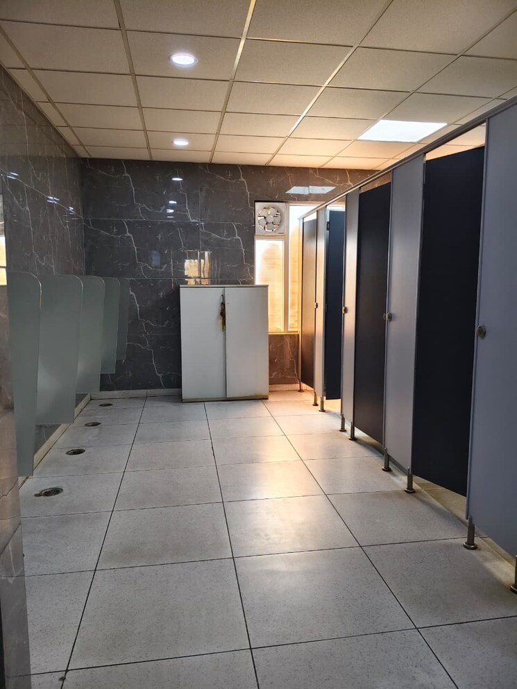 Kitchen, sector 63 Commercial Office Space 18000 Sq.Ft. In Sector 63 Noida 9298177