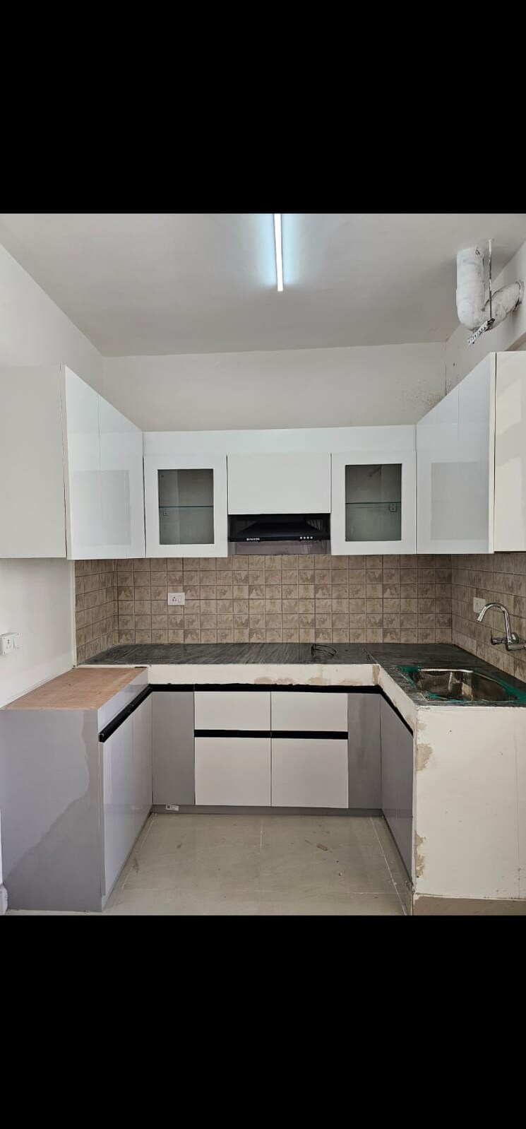 Kitchen, suncity-avenue-76 2 Bedroom 682 Sq.Ft. Apartment In Sector 76 Gurgaon 9298203