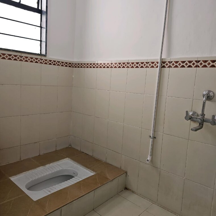 Bathroom, kharadi 2 Bedroom 695 Sq.Ft. Builder Floor In Kharadi Pune 9298229