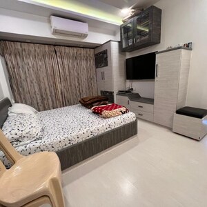 Living Room in 2.5 BHK Apartment at Silver View Apartments, Versova – for Rent