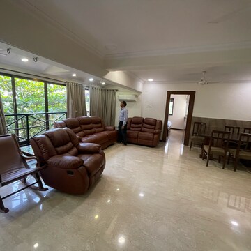 Living Room in 2.5 BHK Apartment at Silver View Apartments, Versova – for Rent