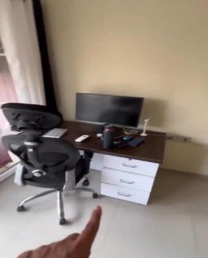 Bedroom in 2 BHK Apartment at RNA Continental, Chembur – for Rent