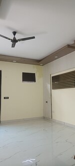 5 BHK + Pooja Room 200 Sq.Mt. Villa in Rwa Sector 49 Noida 