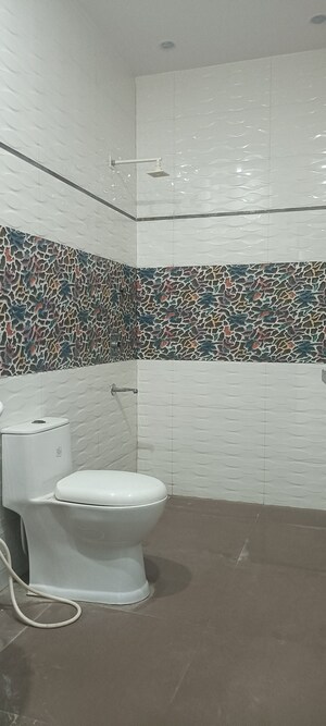 Bathroom in 5 BHK Villa at Sector 49 – for Rent