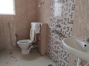 Bathroom in 3 BHK Apartment at Riya Gitanjali, Barrackpore – for Sale