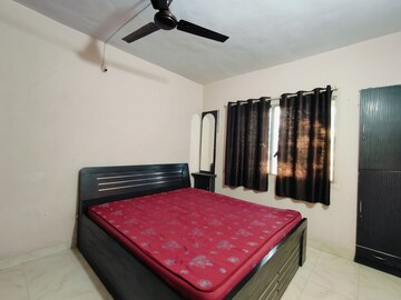 Bedroom in 1 BHK Apartment at Kharadi – for Rent