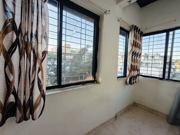 Room in 1 BHK Apartment at Kharadi – for Rent