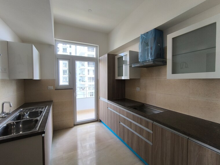 Kitchen, puri-emerald-bay 3 Bedroom 2450 Sq.Ft. Apartment In Sector 104 Gurgaon 9298324