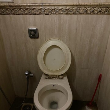 Bathroom in 3 BHK Builder Floor at Dilshad Garden – for Sale