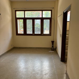 Room in 3 BHK Independent House at Sector 52 – for Sale