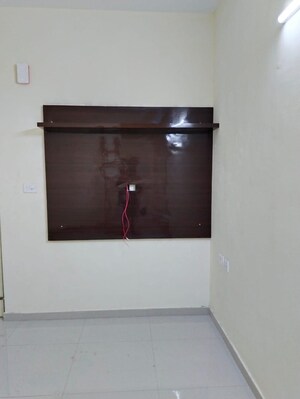 Furnished Amenities in 2 BHK Apartment at Pyramid Square 67A, Sector 67 – for Sale