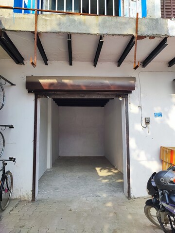  Shop For Rent in Green View Apartments, Sector 82
