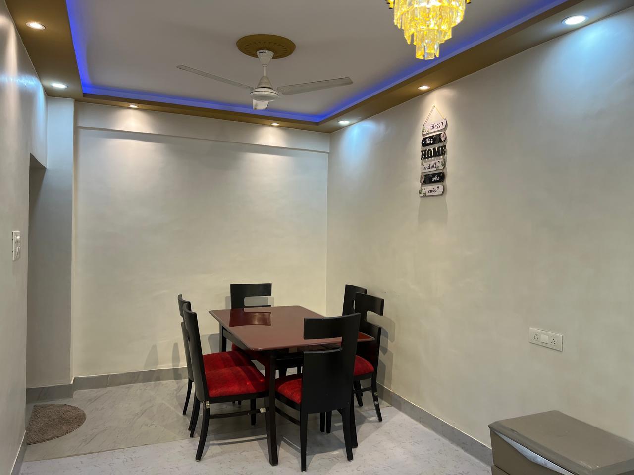 2 BHK + Servant Room Apartment For Rent in Beach Queen Apartments