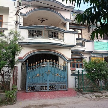 1 BHK Independent House For Rent in Chinhat