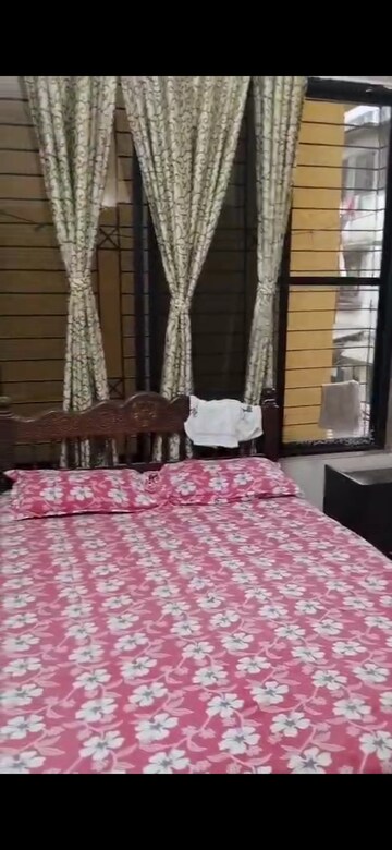 Bedroom in 6 BHK Independent House at Khanda Colony – for Sale