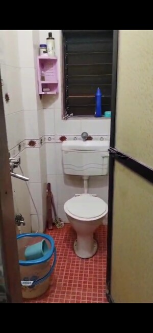 Bathroom in 6 BHK Independent House at Khanda Colony – for Sale
