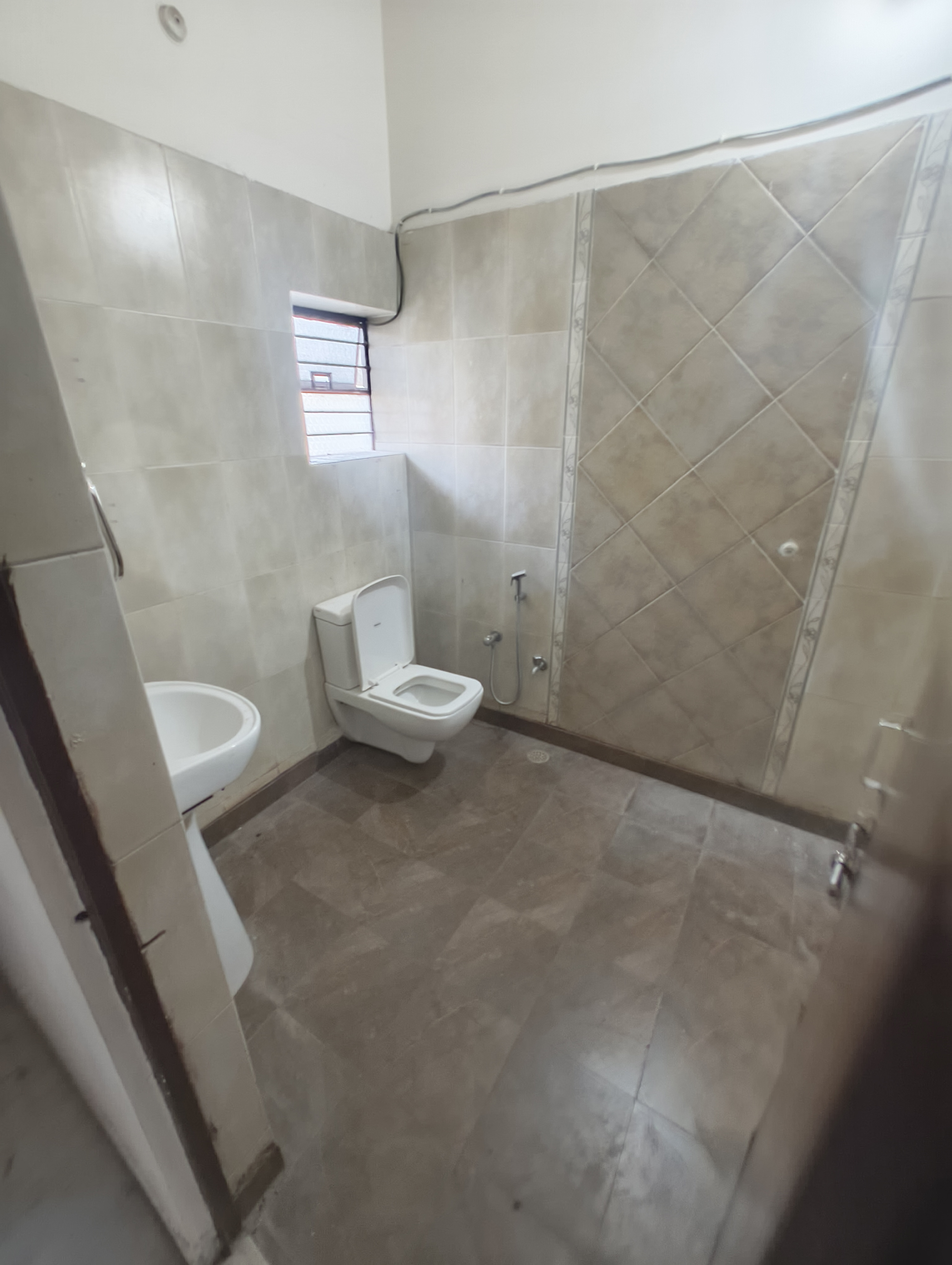 2 BHK + Extra Room Builder Floor For Rent in Mansarovar 