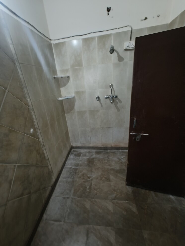 Bathroom, mansarovar 2 Bedroom 1650 Sq.Ft. Builder Floor In Mansarovar Jaipur 9298664