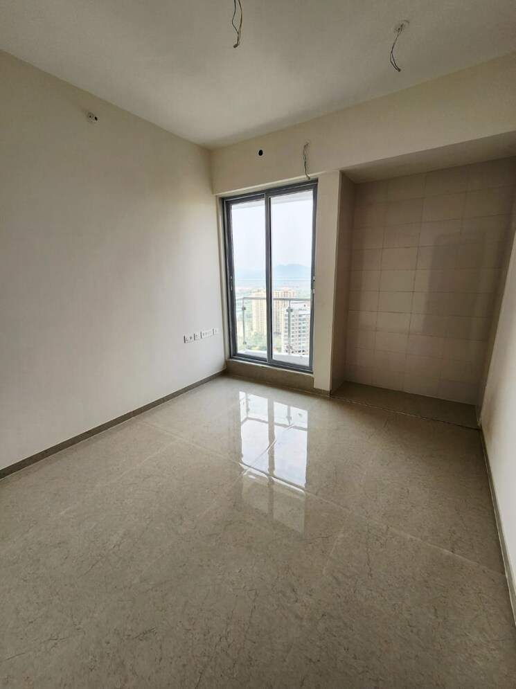 Room, rosa-manhattan 2 Bedroom 754 Sq.Ft. Apartment In Ghodbunder Road Thane 9298708