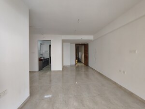 Room in 3 BHK Apartment at Kundan The Peak, Nibm Road – for Rent