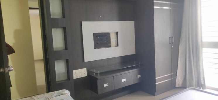 Kitchen, treasure-island 2 Bedroom 700 Sq.Ft. Apartment In Pimple Saudagar Pune 9298713