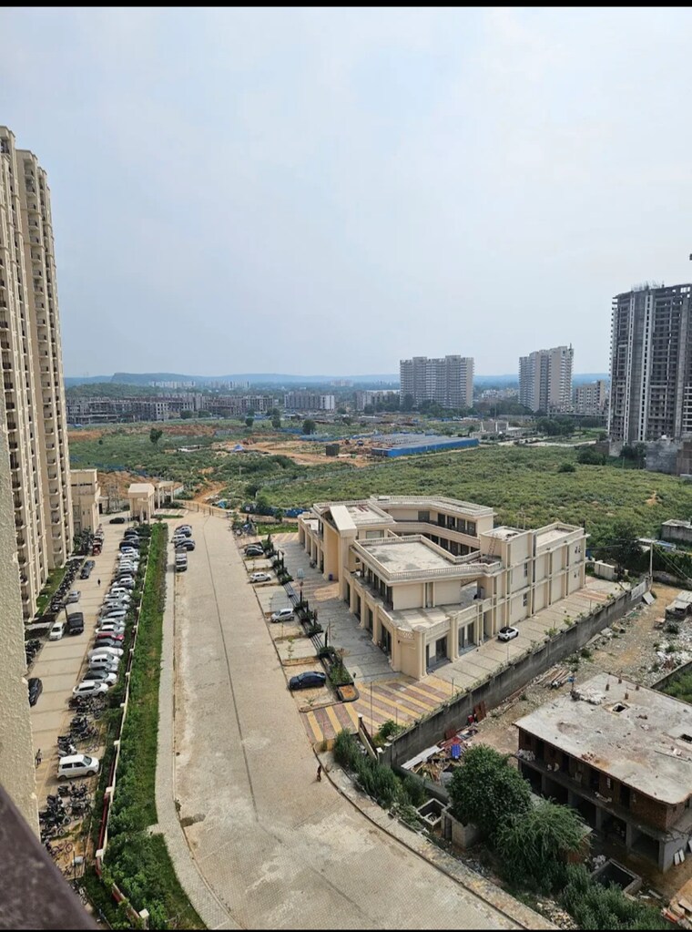 Exterior View, signature-global-golf-greens 2 Bedroom 635 Sq.Ft. Apartment In Sector 79 Gurgaon 9298802