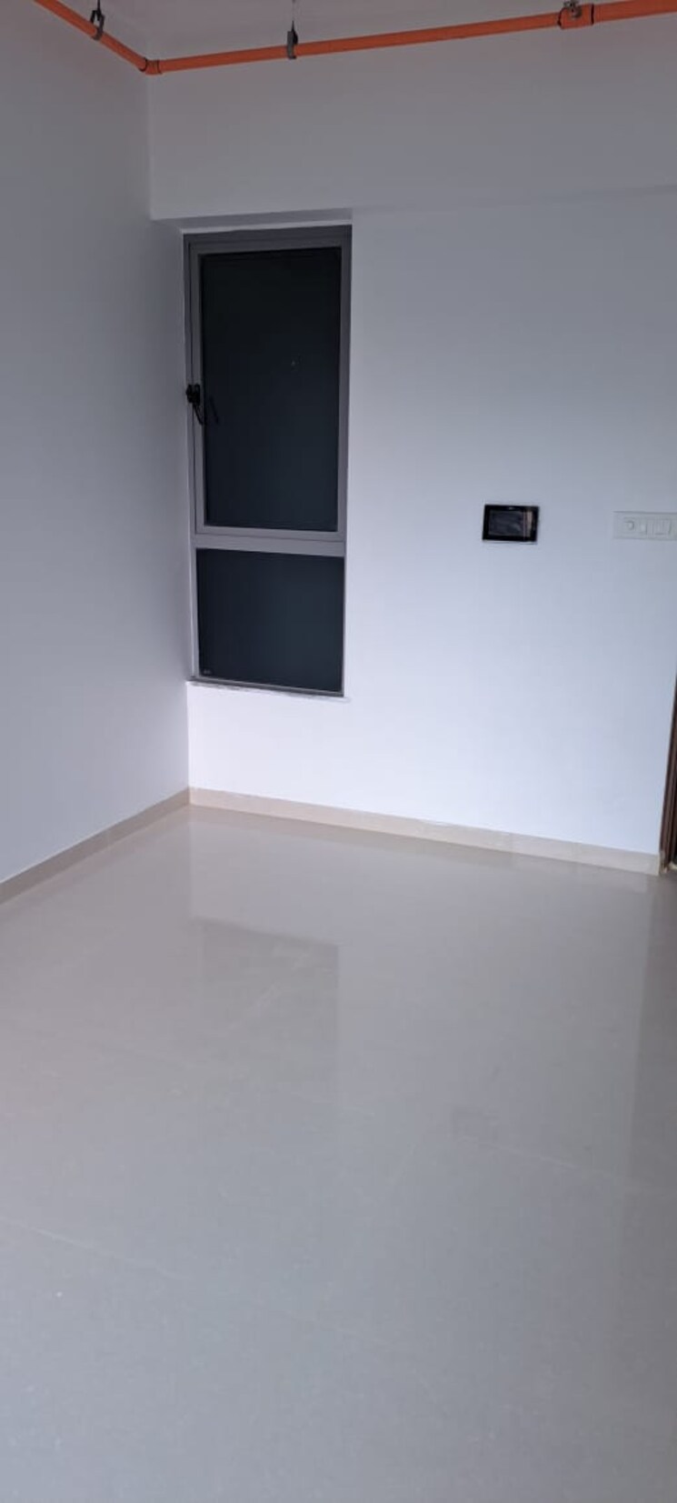 Room, lodha-amara 1 Bedroom 472 Sq.Ft. Apartment In Kolshet Road Thane 9298849