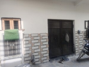 Room in 2 BHK Independent House at Sector 87 – for Sale