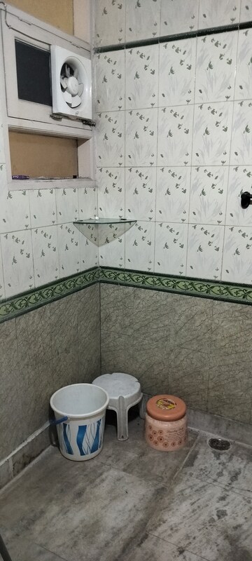 Master Plan in 2 BHK Independent House at RWA Apartments Sector 52, Sector 52 – for Rent