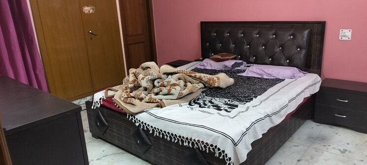 Bedroom, rwa-apartments-sector-52 2 Bedroom 200 Sq.Mt. Independent House In Sector 52 Noida 9298935