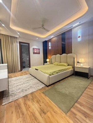 Bedroom in 4 BHK Builder Floor at Sector 57 – for Sale