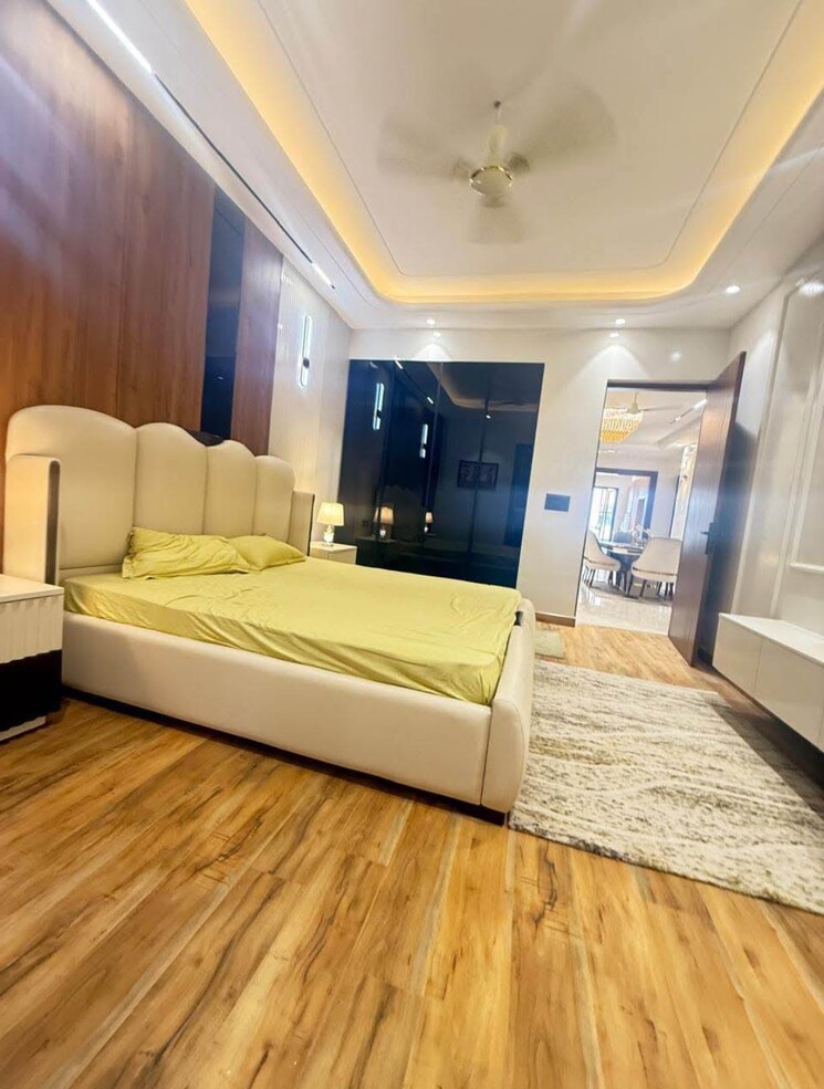 Bedroom, sector 57 4 Bedroom 2700 Sq.Ft. Builder Floor In Sector 57 Gurgaon 9298978