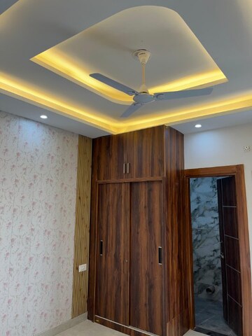 Furnished Amenities in 2 BHK Builder Floor at Sahastradhara Road – for Sale