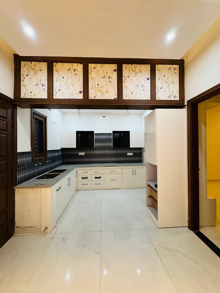 Kitchen, sector 124 4 Bedroom 140 Sq.Yd. Independent House In Sector 124 Mohali 9298975