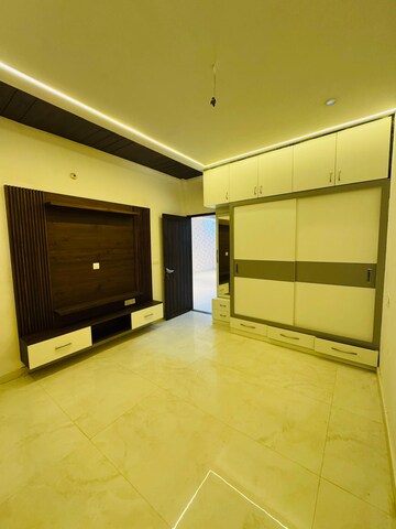 Room in 4 BHK Independent House at Sector 124 – for Sale