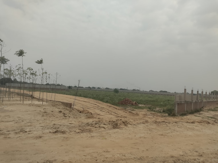 undefined, sector 78  143 Sq.Yd. Plot In Sector 78 Faridabad 9299003