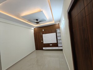 Furnished Amenities in 3 BHK Apartment at M3M Soulitude, Sector 89 – for Sale