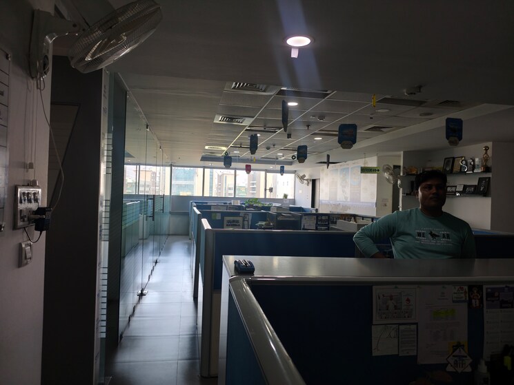 Team Area, viman nagar Commercial Office Space in IT/SEZ 2500 Sq.Ft. In Viman Nagar Pune 9299006