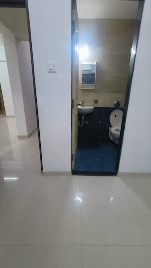 Bathroom in 3 BHK Apartment at Vakola – for Rent