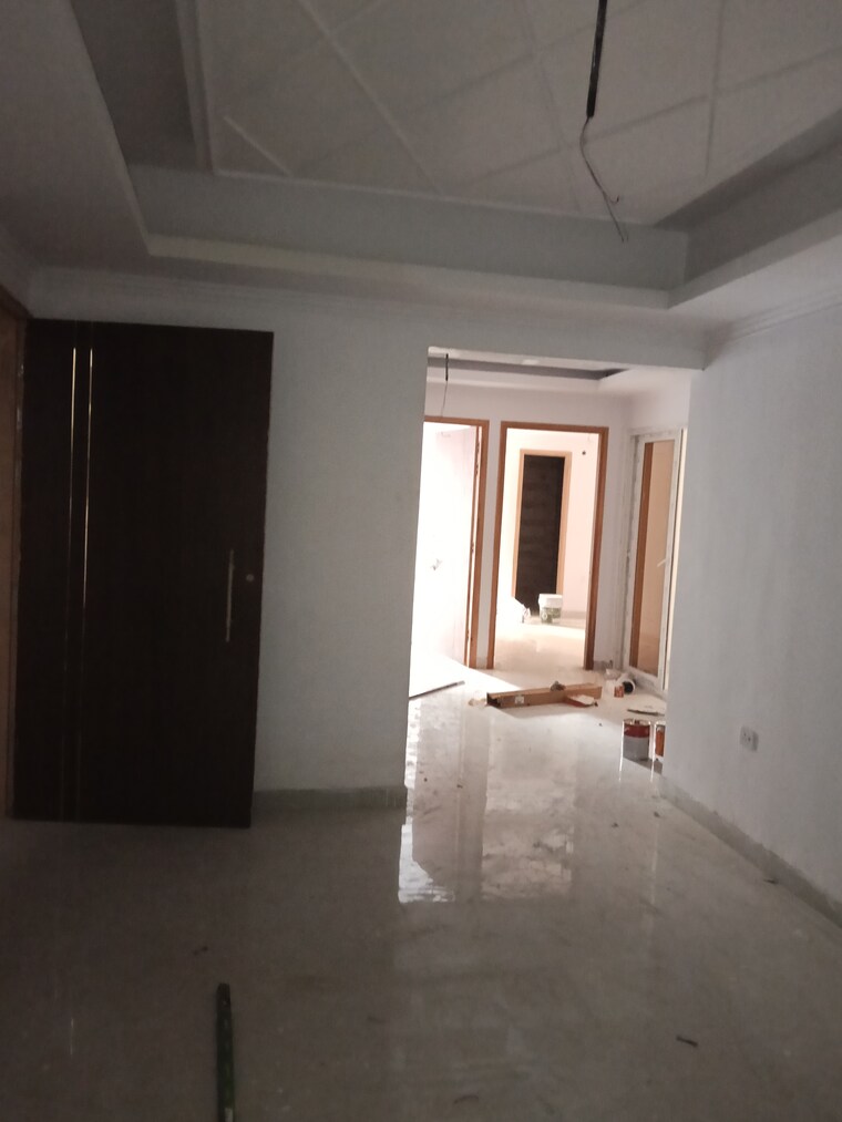 Room, surya-apartments-mahanagar 3.5 Bedroom 1725 Sq.Ft. Apartment In Mahanagar Lucknow 9299125