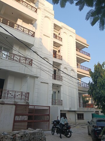 3.5 BHK Apartment For Sale in Surya Apartments Mahanagar, Mahanagar