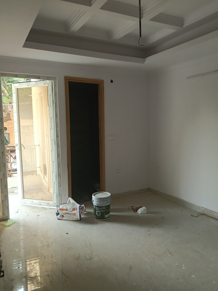 Room, surya-apartments-mahanagar 3.5 Bedroom 1725 Sq.Ft. Apartment In Mahanagar Lucknow 9299125