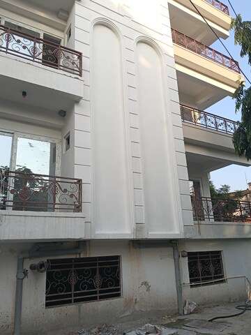 3.5 BHK Apartment – Exterior View View at Surya Apartments Mahanagar, Mahanagar - for Sale