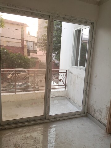 Balcony in 3.5 BHK Apartment at Surya Apartments Mahanagar, Mahanagar – for Sale