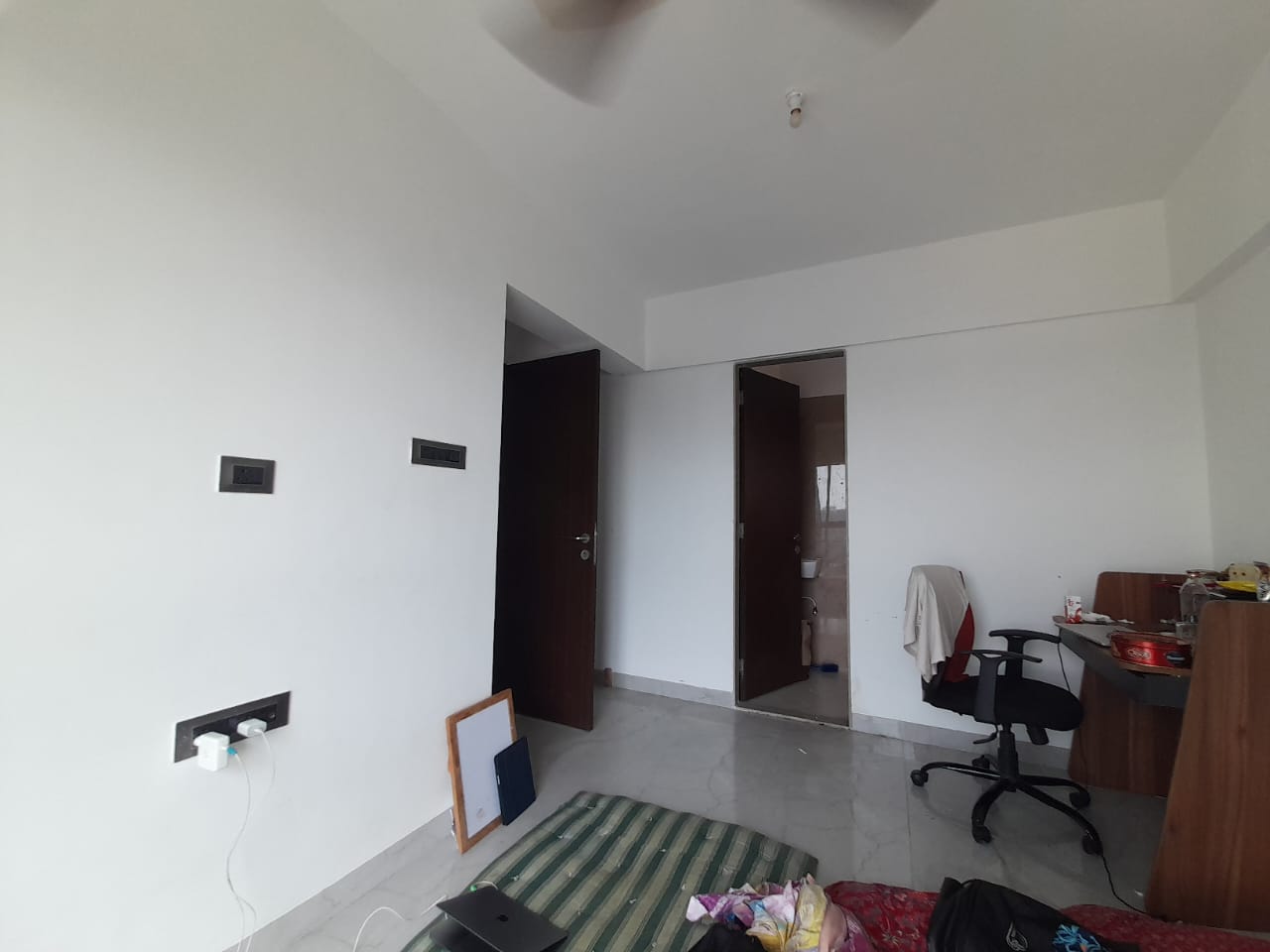 1 BHK + Extra Room Apartment For Rent in AIM Paradise