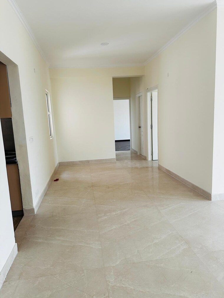 Room, shree-vardhman-victoria 3.5 Bedroom 1950 Sq.Ft. Apartment In Sector 70 Gurgaon 9299089